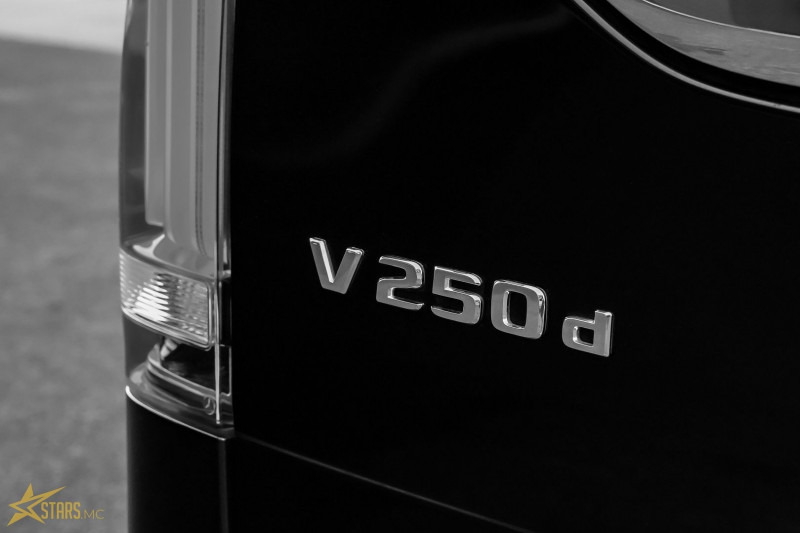 Photo 45 de l'offre de MERCEDES-BENZ CLASSE V 250 D EXTRA-LONG STYLE INTEGRALE 9G-TRONIC 10CV à 79000€ chez Stars Monte Carlo