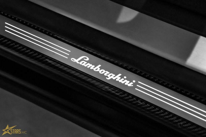 Photo 17 de l'offre de LAMBORGHINI URUS 4.0 V8 650CH BITURBO à 339000€ chez Stars Monte Carlo
