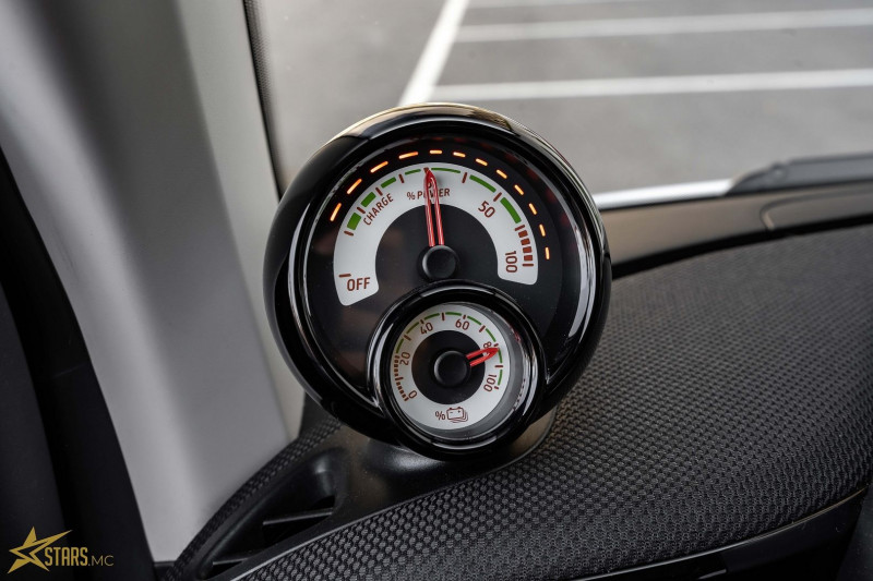 Photo 18 de l'offre de SMART FORTWO COUPE ELECTRIQUE 82CH PRIME à 24900€ chez Stars Monte Carlo