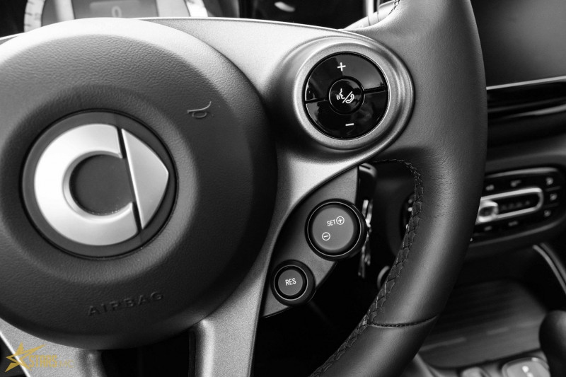 Photo 20 de l'offre de SMART FORTWO COUPE EQ 82CH PRIME à 25900€ chez Stars Monte Carlo