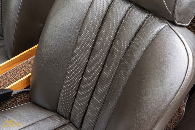 Photo 19 de l'offre de MERCEDES-BENZ 280 SL PAGODE CABRIOLET HARD TOP à 215000€ chez Stars Monte Carlo