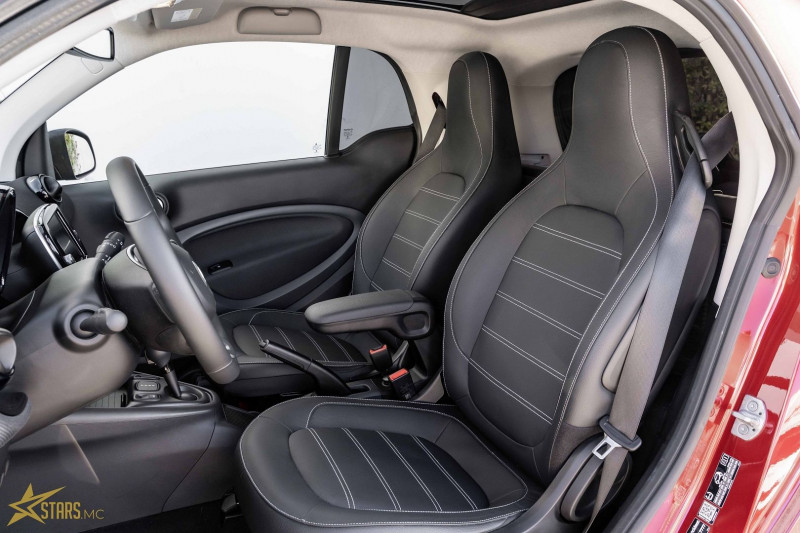 Photo 10 de l'offre de SMART FORTWO COUPE EQ 82CH PRIME à 25900€ chez Stars Monte Carlo