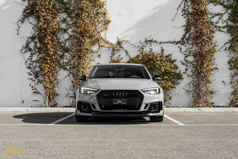 Photo 3 de l'offre de AUDI RS4 AVANT 2.9 V6 TFSI 450CH QUATTRO TIPTRONIC 8 à 83900€ chez Stars Monte Carlo