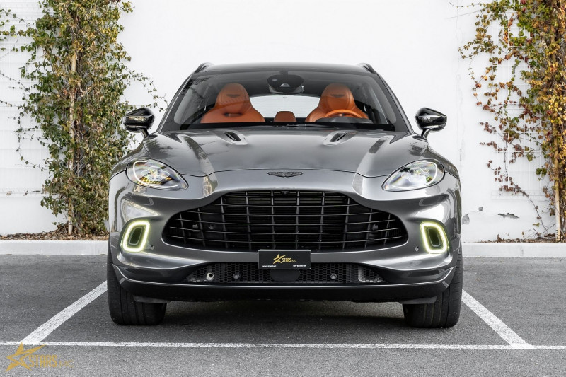 Photo 3 de l'offre de ASTON MARTIN DBX 4.0 V8 BITURBO 550CH BVA9 à 195000€ chez Stars Monte Carlo
