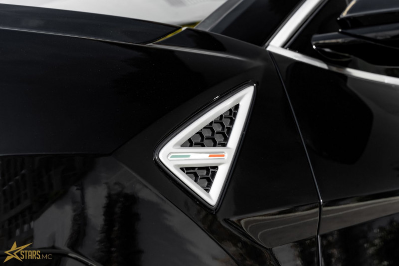 Photo 48 de l'offre de LAMBORGHINI URUS 4.0 V8 650CH BITURBO à 345650€ chez Stars Monte Carlo