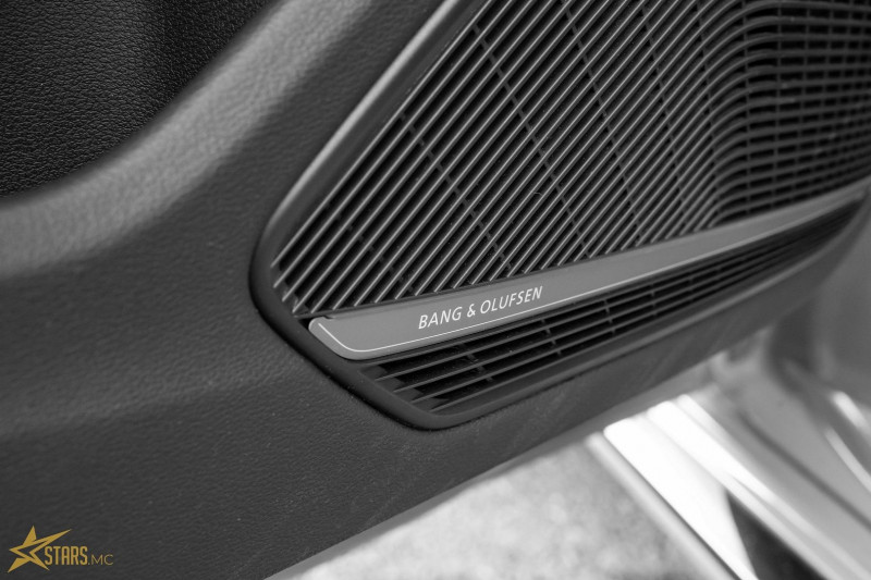 Photo 22 de l'offre de AUDI RS4 AVANT 2.9 V6 TFSI 450CH QUATTRO TIPTRONIC 8 à 83900€ chez Stars Monte Carlo