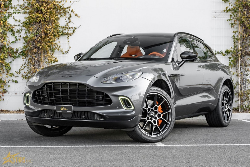 Photo 2 de l'offre de ASTON MARTIN DBX 4.0 V8 BITURBO 550CH BVA9 à 195000€ chez Stars Monte Carlo