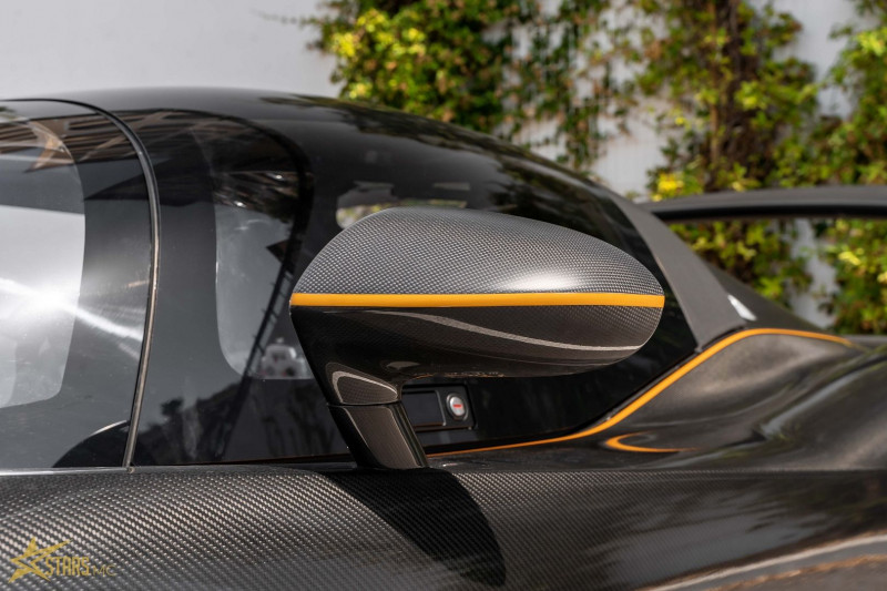 Photo 34 de l'offre de DALLARA STRADALE CABRIOLET CLIM CARBON EXPOSED à 349000€ chez Stars Monte Carlo
