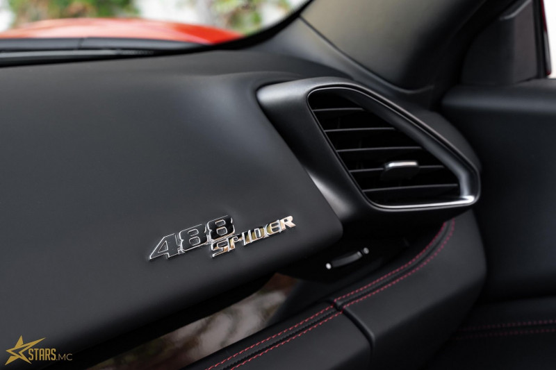 Photo 37 de l'offre de FERRARI 488 SPIDER V8 3.9 T 670CH à 235000€ chez Stars Monte Carlo