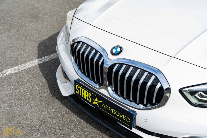 Photo 43 de l'offre de BMW SERIE 1 (F40) 118I 140CH LUXURY à 26500€ chez Stars Monte Carlo