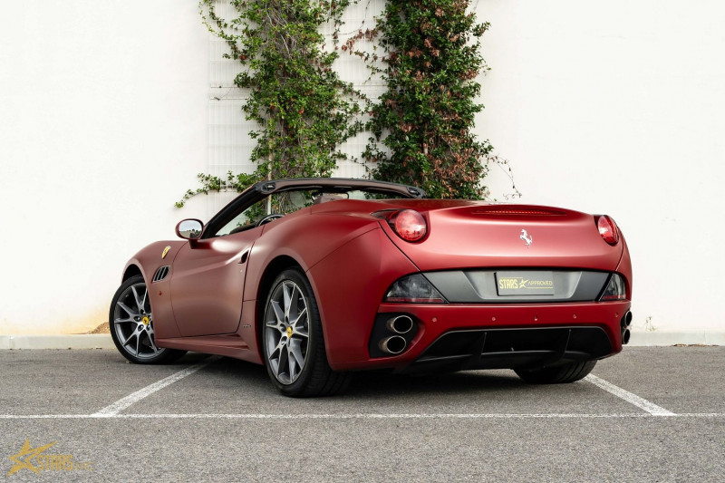 Photo 6 de l'offre de FERRARI CALIFORNIA V8 4.3 à 129900€ chez Stars Monte Carlo