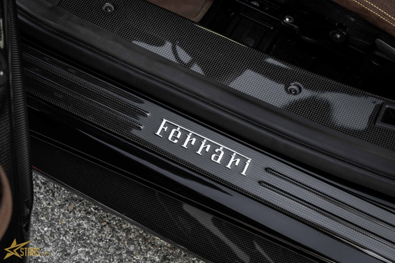 Photo 21 de l'offre de FERRARI 488 GTB V8 3.9 T 720CH PISTA à 465000€ chez Stars Monte Carlo