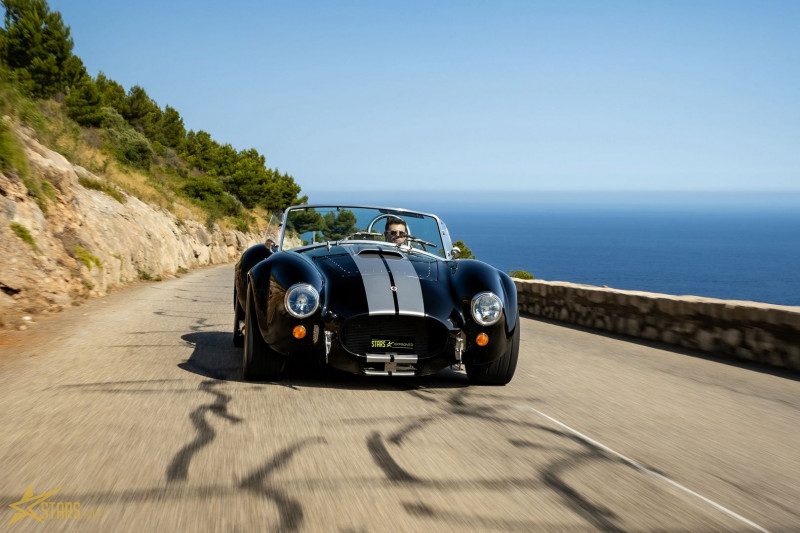 Photo 3 de l'offre de BACKDRAFT  RACING AC COBRA 427 ROUSCH REPLICA CABRIOLET V8 RT3 à 125000€ chez Stars Monte Carlo