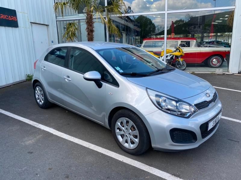 Kia rio style