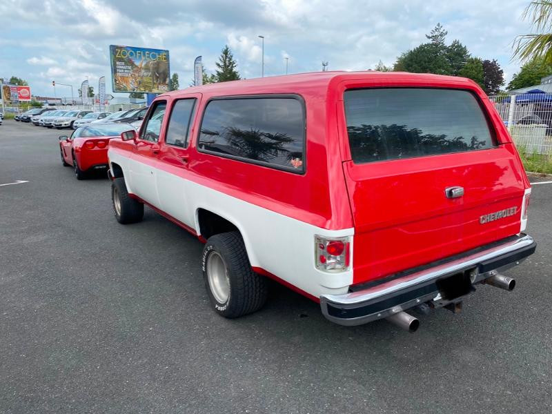 Photo 4 de l'offre de CHEVROLET Suburban v8 à 9619€ chez Snda Autolucéenne