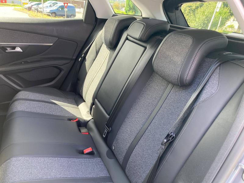 Photo 6 de l'offre de PEUGEOT 3008 1.5 BlueHDi 130ch S&S Allure EAT8 à 24990€ chez Lebedel Automobiles