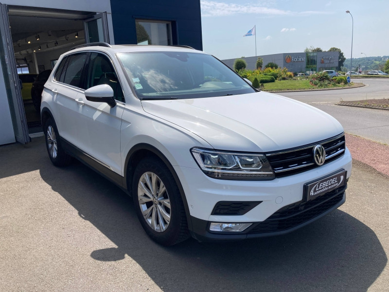 Photo 3 de l'offre de VOLKSWAGEN Tiguan 2.0 TDI 150ch BlueMotion Technology Confortline Business DSG7 à 17490€ chez Lebedel Automobiles