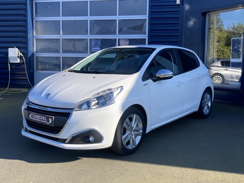 Photo 2 de l'offre de PEUGEOT 208 1.2 PureTech 82ch Style 5p à 10490€ chez Lebedel Automobiles