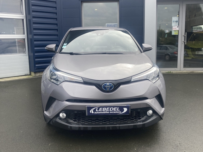 Photo 1 de l'offre de TOYOTA C-HR 122h Graphic 2WD E-CVT à 18990€ chez Lebedel Automobiles