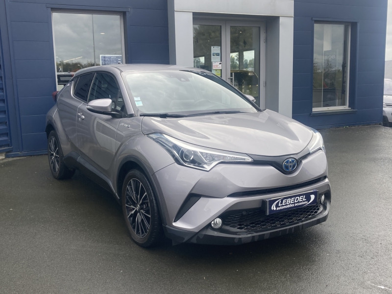 Photo 3 de l'offre de TOYOTA C-HR 122h Graphic 2WD E-CVT à 18990€ chez Lebedel Automobiles