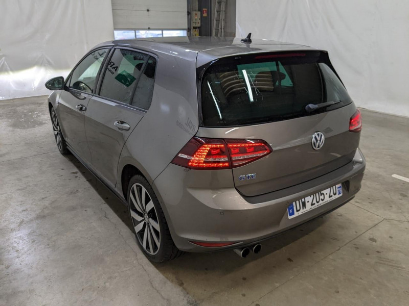 Photo 2 de l'offre de VOLKSWAGEN GOLF VII 1.4 TSI 204CH GTE DSG6 5P à 24490€ chez Sevestre Automobiles