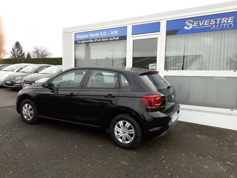 Photo 4 de l'offre de VOLKSWAGEN POLO 1.0 75CH TRENDLINE à 12490€ chez Sevestre Automobiles