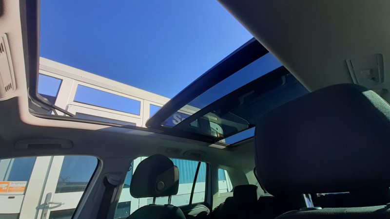 Photo 18 de l'offre de VOLKSWAGEN TIGUAN 1.5 TSI EVO 150CH BLACK R-LINE DSG7 EURO6DT à 34990€ chez Sevestre Automobiles