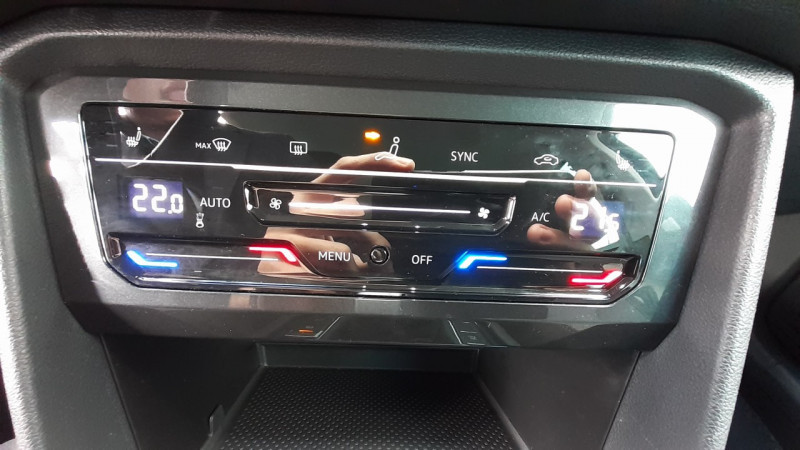 Photo 12 de l'offre de VOLKSWAGEN TIGUAN 1.5 TSI 150CH LIFE DSG7 à 35990€ chez Sevestre Automobiles