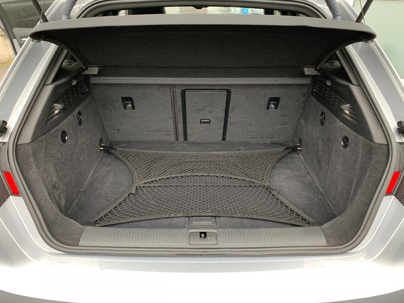Photo 16 de l'offre de AUDI A3 SPORTBACK 1.4 TFSI 204CH E-TRON AMBITION S TRONIC 6 à 18990€ chez Sevestre Automobiles