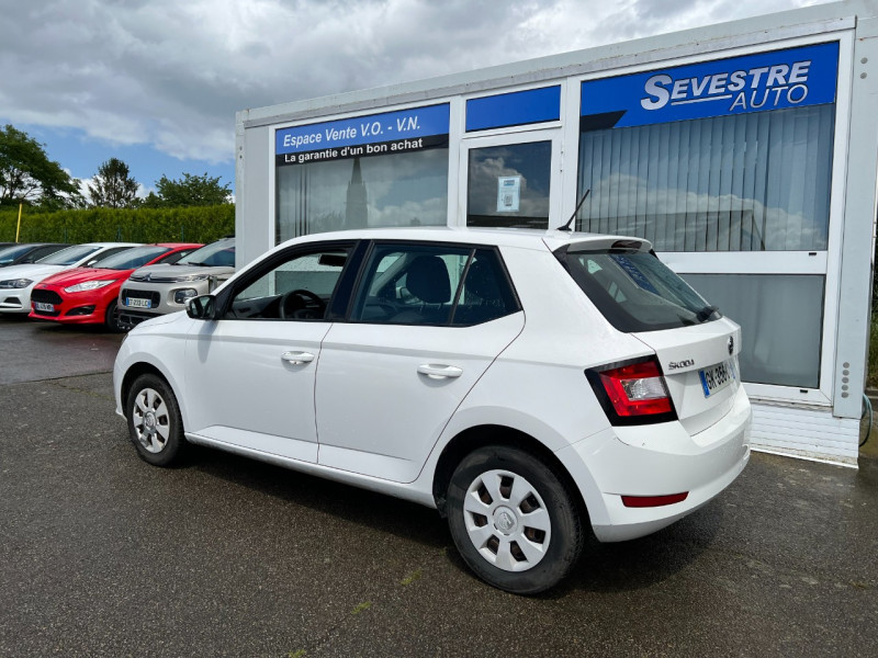 Photo 4 de l'offre de SKODA FABIA 1.0 MPI 60CH ACTIVE à 8490€ chez Sevestre Automobiles