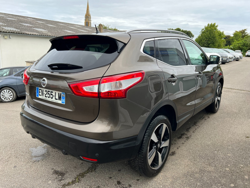 Photo 2 de l'offre de NISSAN QASHQAI 1.5 DCI 110CH N-CONNECTA à 12490€ chez Sevestre Automobiles