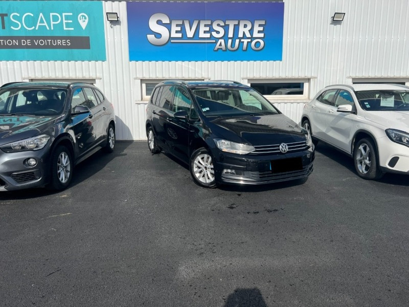 Photo 2 de l'offre de VOLKSWAGEN TOURAN 1.6 TDI 115CH BLUEMOTION TECHNOLOGY FAP CONFORTLINE DSG7 5 PLACES à 13990€ chez Sevestre Automobiles