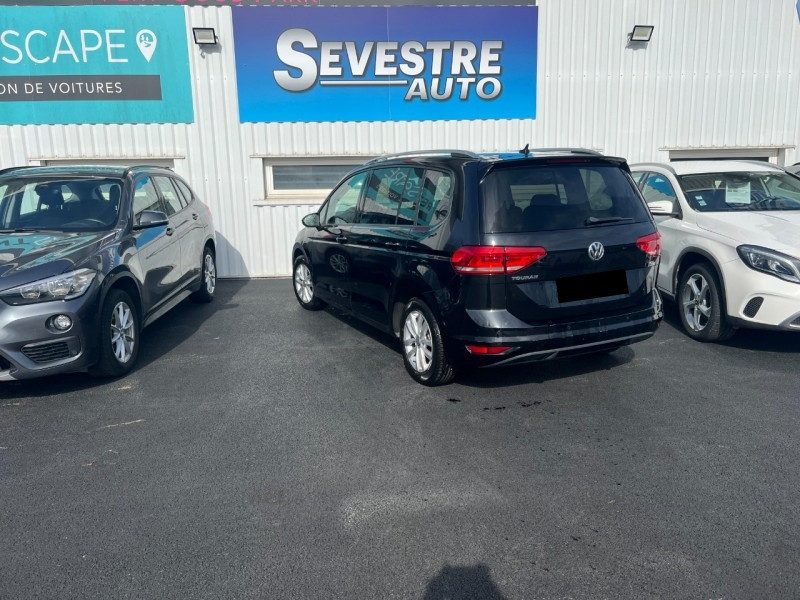 Photo 3 de l'offre de VOLKSWAGEN TOURAN 1.6 TDI 115CH BLUEMOTION TECHNOLOGY FAP CONFORTLINE DSG7 5 PLACES à 13990€ chez Sevestre Automobiles