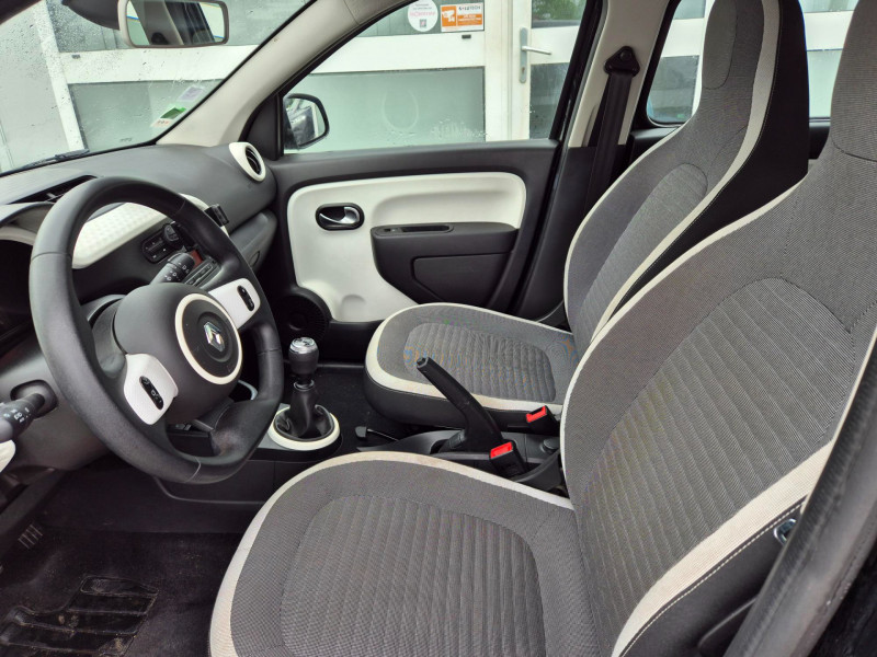 Photo 4 de l'offre de RENAULT TWINGO III 1.0 SCE 75CH ZEN - 20 à 7990€ chez Sevestre Automobiles