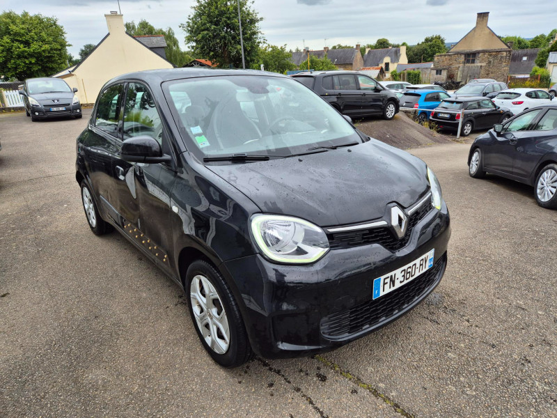 Photo 2 de l'offre de RENAULT TWINGO III 1.0 SCE 75CH ZEN - 20 à 7990€ chez Sevestre Automobiles