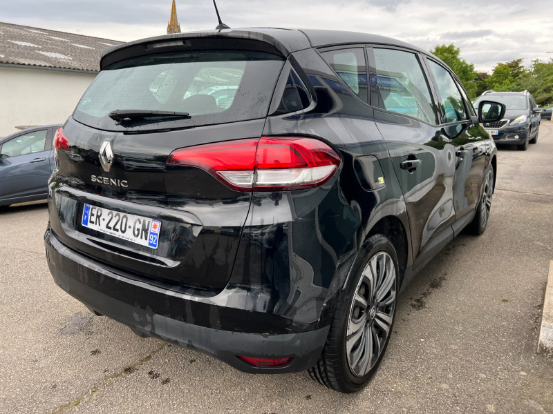 Photo 3 de l'offre de RENAULT SCENIC IV 1.5 DCI 95CH ENERGY LIFE à 10990€ chez Sevestre Automobiles