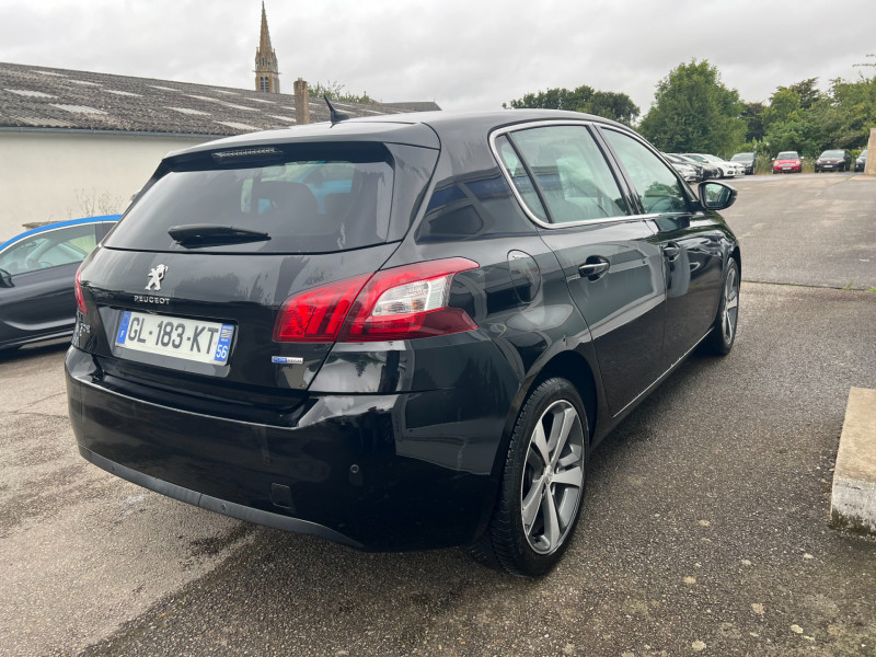 Photo 3 de l'offre de PEUGEOT 308 1.2 PURETECH 130CH ALLURE S&S 5P (COURROIE CHANGEE) à 8990€ chez Sevestre Automobiles