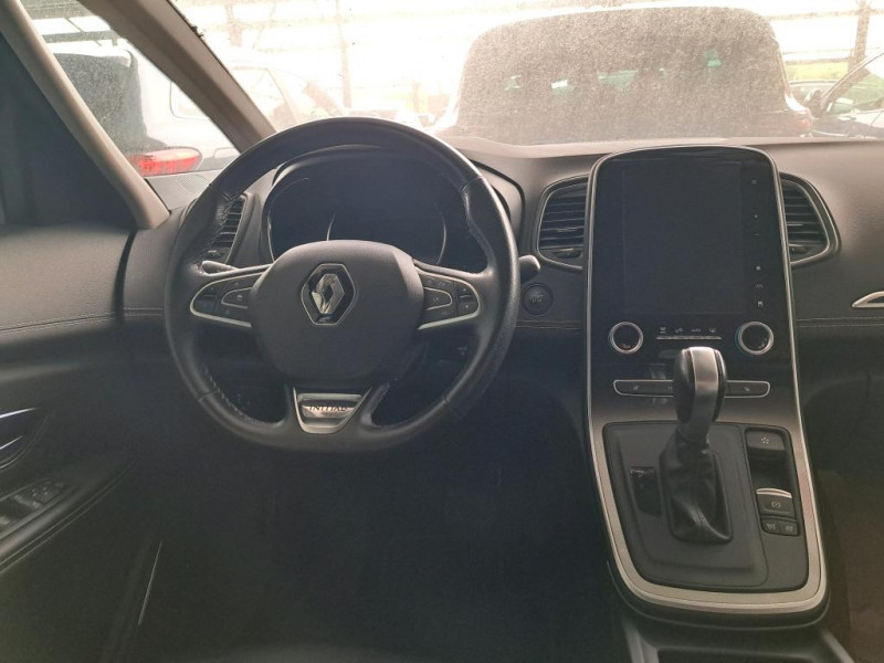 Photo 3 de l'offre de RENAULT GRAND SCENIC IV 1.7 BLUE DCI 150CH INITIALE PARIS EDC à 24990€ chez Sevestre Automobiles