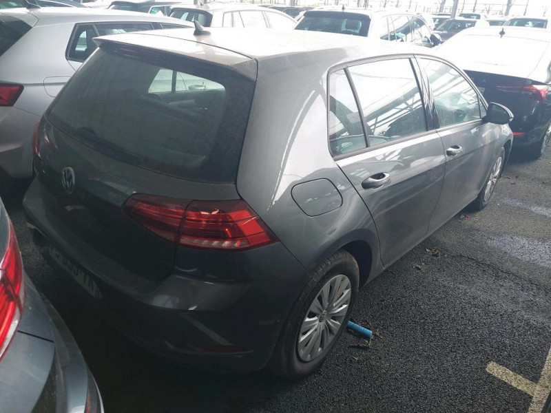 Volkswagen GOLF VII 1.6 TDI 115CH FAP TRENDLINE BUSINESS EURO6D-T 5P Diesel GRIS Occasion à vendre