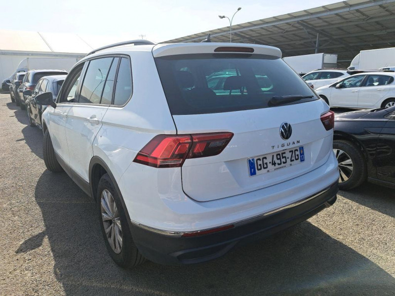 Photo 2 de l'offre de VOLKSWAGEN TIGUAN 2.0 TDI 150CH ACTIVE DSG7 à 25990€ chez Sevestre Automobiles