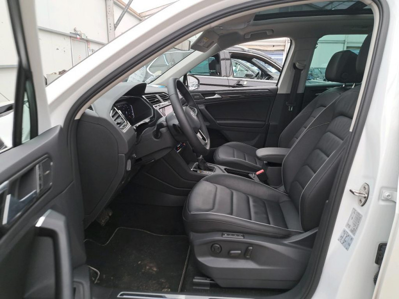 Photo 5 de l'offre de VOLKSWAGEN TIGUAN 2.0 TDI 150CH ELEGANCE DSG7 à 37490€ chez Sevestre Automobiles