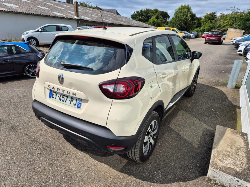 Photo 3 de l'offre de RENAULT CAPTUR 0.9 TCE 90CH ENERGY BUSINESS (2 PLACES) à 7990€ chez Sevestre Automobiles