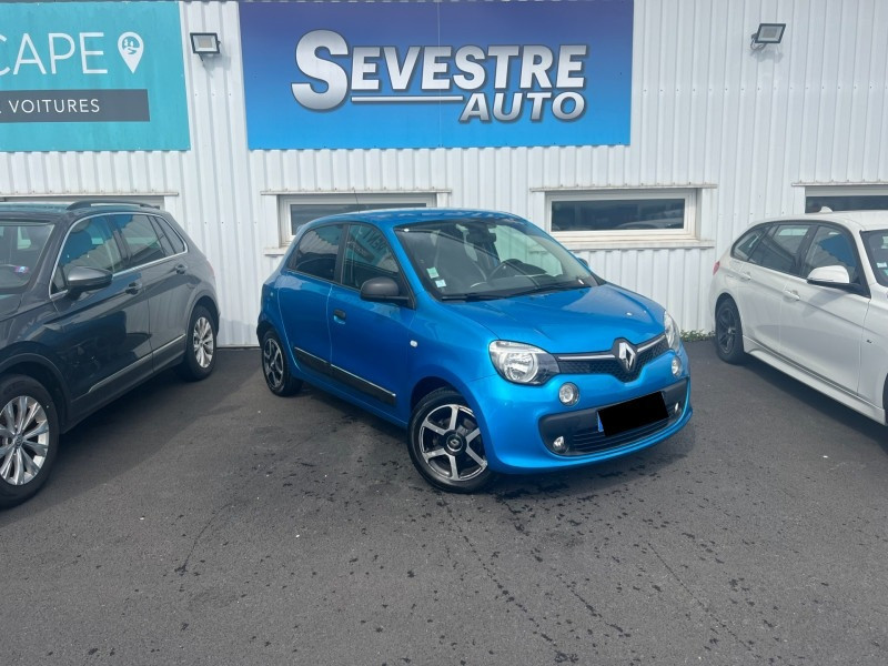 Photo 2 de l'offre de RENAULT TWINGO III 1.0 SCE 70CH STOP&START ZEN EURO6C à 7490€ chez Sevestre Automobiles