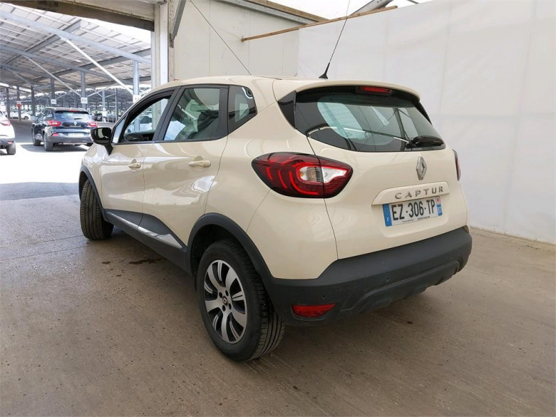 Photo 4 de l'offre de RENAULT CAPTUR 0.9 TCE 90CH ENERGY BUSINESS EURO6C 2 PLACES à 7990€ chez Sevestre Automobiles