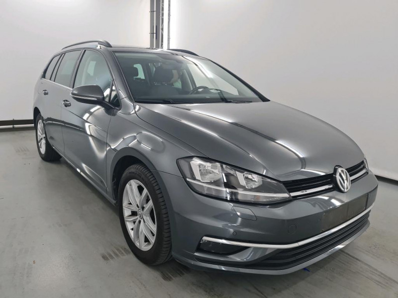 Photo 1 de l'offre de VOLKSWAGEN GOLF VII SW 2.0 TDI 150CH FAP BLUEMOTION TECHNOLOGY CONFORTLINE BUSINESS à 19490€ chez Sevestre Automobiles