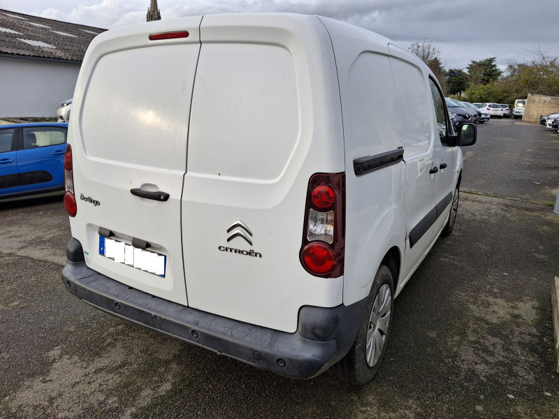 Photo 3 de l'offre de CITROEN BERLINGO VAN M 650KG BLUEHDI 100 S&S CLUB à 10990€ chez Sevestre Automobiles