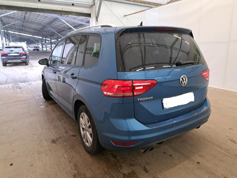 Photo 2 de l'offre de VOLKSWAGEN TOURAN 2.0 TDI 150CH FAP IQ.DRIVE DSG7 7 PLACES EURO6D-T à 26490€ chez Sevestre Automobiles