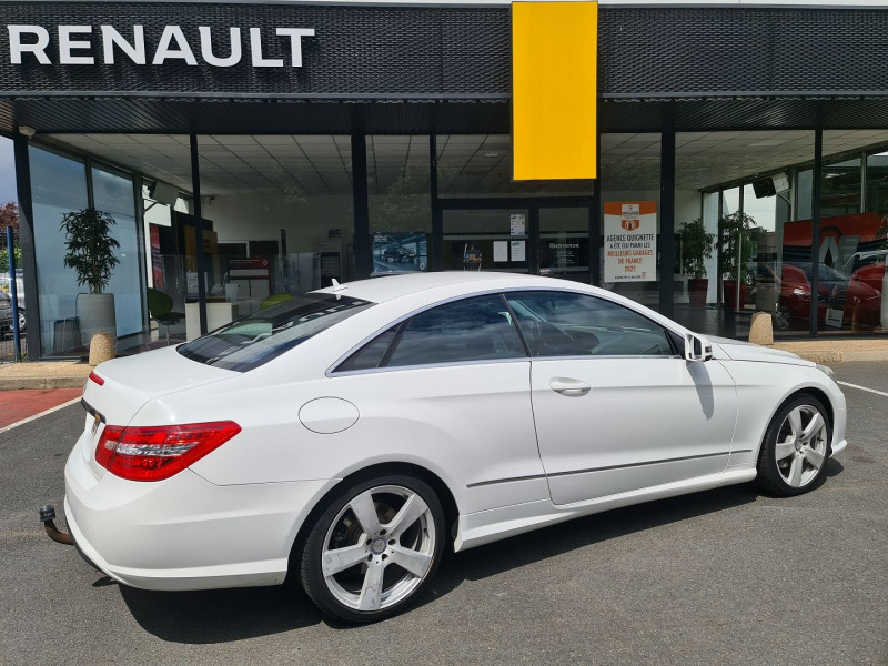 Photo 2 de l'offre de MERCEDES-BENZ CLASSE E COUPE 220 CDI EXECUTIVE 7GTRONIC+ à 15490€ chez Agence Quignette