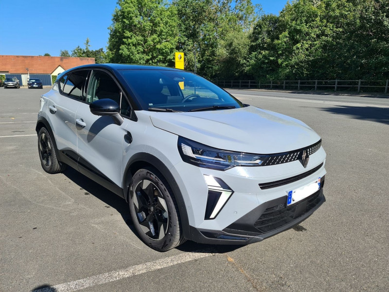 Photo 4 de l'offre de RENAULT CAPTUR II 1.6 E-TECH FULL HYBRID 145 CH TECHNO à 30800€ chez Agence Quignette