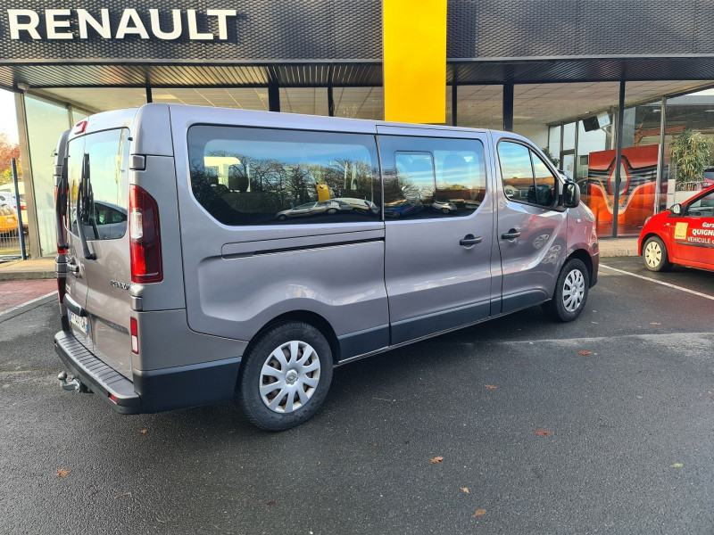 Photo 2 de l'offre de RENAULT TRAFIC III COMBI L2 2.0 DCI 120 CH S&S ZEN 9 PLACES à 24890€ chez Agence Quignette